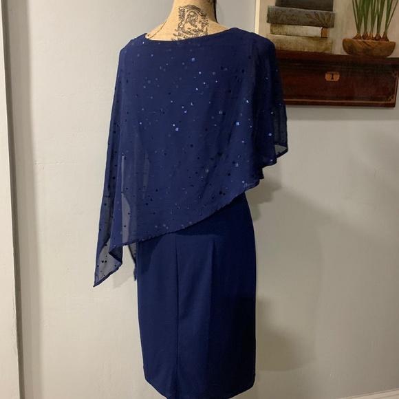 beautiful dress🦋 - Picture 6 of 6